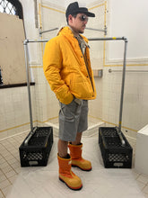 Load image into Gallery viewer, 2000s Samsonite 'Travel Wear' Yellow Gold Puffer Jacket - Size L