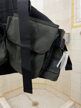 Load image into Gallery viewer, aw2000 Vintage CP Company ‘Urban Protection’ Cargo Vest - Size OS