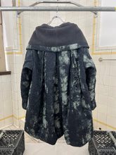 Load image into Gallery viewer, aw1998 Issey Miyake Crinkle Dyed Puffer with High Neck and Fleece Lining - Size L