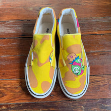 Load image into Gallery viewer, ss2000 Issey Miyake x Takashi Murakami Yellow Slip-ons - Size 9 US