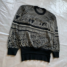 Load image into Gallery viewer, 1980s Issey Miyake Graphic Knit - Size L