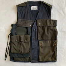Load image into Gallery viewer, ss2001 Margiela Navy Reconstructed Hunting Vest - Size M