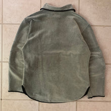 Load image into Gallery viewer, 1990s Griffin Snow Grey Micro-Fleece Jacket with Articulate Sleeves - Size L