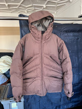 Load image into Gallery viewer, 2000s Vintage Oakley Anatomical Snowboard Puffer - Size L