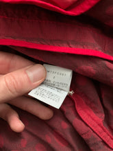 Load image into Gallery viewer, aw2007 Issey Miyake APOC Cropped Red Jacket with Pleats and Ribbing Details - Size S