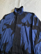 Load image into Gallery viewer, aw1991 Issey Miyake Brush Graphic High Neck Shirt - Size L