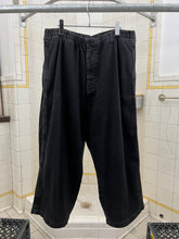 Load image into Gallery viewer, 2000s Yohji Yamamoto Wide Leg Cropped Trousers - Size L