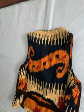 Load image into Gallery viewer, 1990s Armani Reversible Waistcoat Vest - Size M