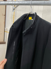 Load image into Gallery viewer, 2000s Mandarina Duck Exowear MAC Coat with Removable Collar - Size L
