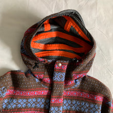 Load image into Gallery viewer, aw2005 Junya Watanabe Navajo Print Goretex Jacket - Size M