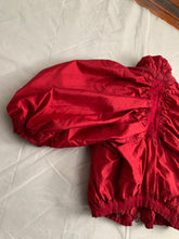 Load image into Gallery viewer, aw2007 Issey Miyake APOC Cropped Red Jacket with Pleats and Ribbing Details - Size S