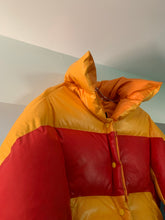 Load image into Gallery viewer, aw2004 Junya Watanabe C Shaped Cropped Down Puffer - Size M