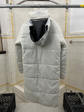 Load image into Gallery viewer, 2000s Samsonite ‘Travel Wear’ Long Hooded Puffer Parka - Size M