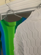 Load image into Gallery viewer, ss1998 Issey Miyake White Pleated Diamond Slashed Top - Size S