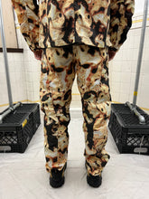 Load image into Gallery viewer, aw2010 Issey Miyake Articulated Nylon Lava Graphic Pant - Size L