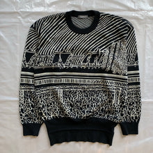 Load image into Gallery viewer, 1980s Issey Miyake Graphic Knit - Size L