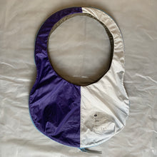 Load image into Gallery viewer, 1990s Final Home Circle Shoulder Bag - Size OS