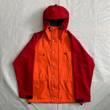 Load image into Gallery viewer, ss2005 Junya Watanabe Color Blocked Windstopper Rain Jacket - Size M