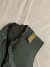 Load image into Gallery viewer, 1940s Vintage WW2 US Kapok Life Jacket - Size OS