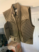Load image into Gallery viewer, aw1992 Issey Miyake Khaki Quilted Nylon Hidden Cargo Pocket Vest - Size XL