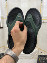 Load image into Gallery viewer, 2000s Oakley ‘O Sandal’ Green - Size 12 US