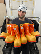 Load image into Gallery viewer, Asics W-DX 2 Arctic Boots - Size 11-12 (28.5cm)