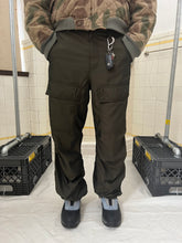 Load image into Gallery viewer, ss2007 Issey Miyake Olive Darted Knee Cargo Pants - Size L