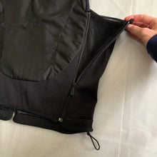 Load image into Gallery viewer, 2000s Vintage TUMI Black Traveler Cargo Vest - Size XL