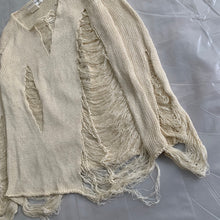 Load image into Gallery viewer, 1990s Yohji Yamamoto Destroyed Cream Knitted Sweater - Size M