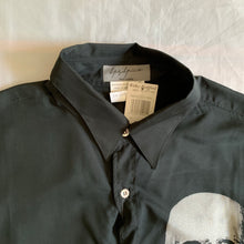 Load image into Gallery viewer, aw1994 Yohji Yamamoto Skull Polyester Shirt - Size M