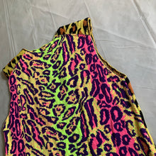 Load image into Gallery viewer, ss2018 CDGH+ Psychedelic Leopard Print Knitted Vest - Size M