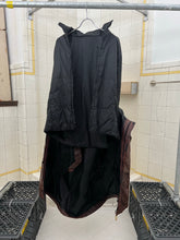 Load image into Gallery viewer, 2000s Vintage Levis Engineered Jeans Coated Technical Parachute Jacket - Size L