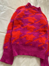 Load image into Gallery viewer, 2001 Junya Watanabe Pink and Red Houndstooth Sweater - Size S