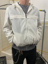 Load image into Gallery viewer, 2000s Samsonite 'Travel Wear' White Windbreaker with Bill Brimmed Hood - Size M