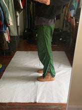Load image into Gallery viewer, ss2007 Issey Miyake True Green Textured Nylon Tactical Pants - Size L