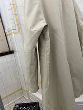 Load image into Gallery viewer, 2000s Mandarina Duck 'Mould' Clasp Long Coat - Size M
