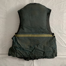 Load image into Gallery viewer, 1940s Vintage WW2 US Kapok Life Jacket - Size OS