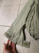 Load image into Gallery viewer, 2001 Vintage Burton Snowboarding x Acronym x Hiroshi Fujiwara Beige Analog Q Cargo Jacket - Size XL