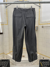 Load image into Gallery viewer, 2000s Vintage Longboard Grey Cargo Pants - Size M