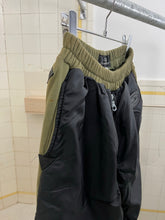 Load image into Gallery viewer, 1990s Vintage Destroy Olive Two-Tone Nylon Cotton Sweatpants - Size L