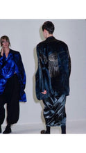 Load image into Gallery viewer, ss1985 Yohji Yamamoto Oversized Rayonne Rooster Polo - Size XL