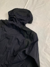 Load image into Gallery viewer, aw2005 Junya Watanabe Goretex Articulated Technical Mountain Jacket - Size M
