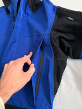 Load image into Gallery viewer, aw2005 Junya Watanabe Goretex and Wool Articulated Technical Mountain Jacket - Size M