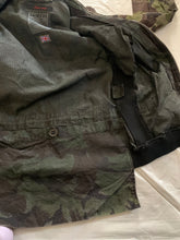 Load image into Gallery viewer, 2000s Vintage Griffin DPM Jacket with Hidden Inside Back Pocket - Size M