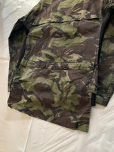 Load image into Gallery viewer, 2000s Vintage Griffin DPM Jacket with Hidden Inside Back Pocket - Size M
