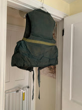 Load image into Gallery viewer, 1940s Vintage WW2 US Kapok Life Jacket - Size OS