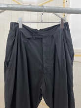 Load image into Gallery viewer, 1990s Katharine Hamnett Light Pocket Pleated Trousers - Size M