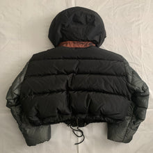 Load image into Gallery viewer, aw1993 Issey Miyake Super High Neck Cropped Puffer Jacket - Size M