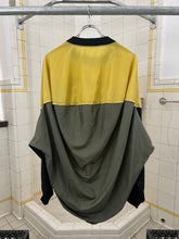 Load image into Gallery viewer, aw1987 Issey Miyake Earth Tone Nylon Circle Pattern Staff Crewneck - Size OS