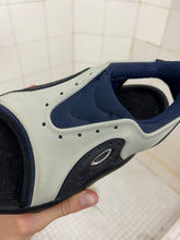 Load image into Gallery viewer, 2000s Oakley ‘Solid Smoke’ Sandals in Blue and Grey - Size 7.5 US